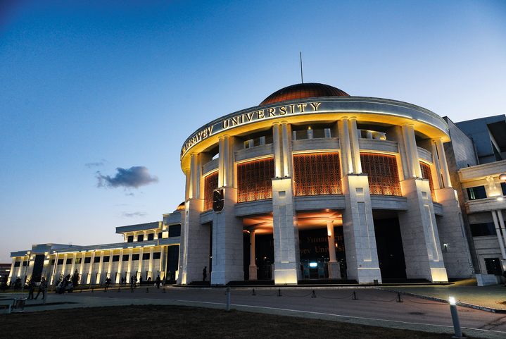 Президент сравнил Назарбаев университет с ведущими вузами мира