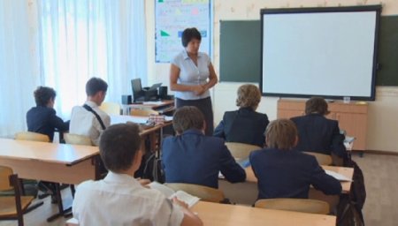 Учителям Казахстана будут доплачивать за преподавание предметов на английском языке