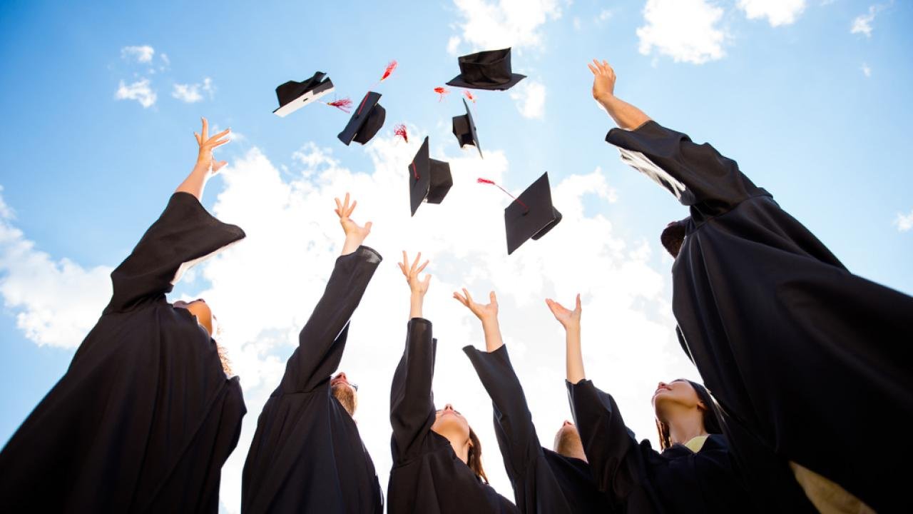 Система оцифрованных дипломов о высшем образовании заработает в Казахстане летом